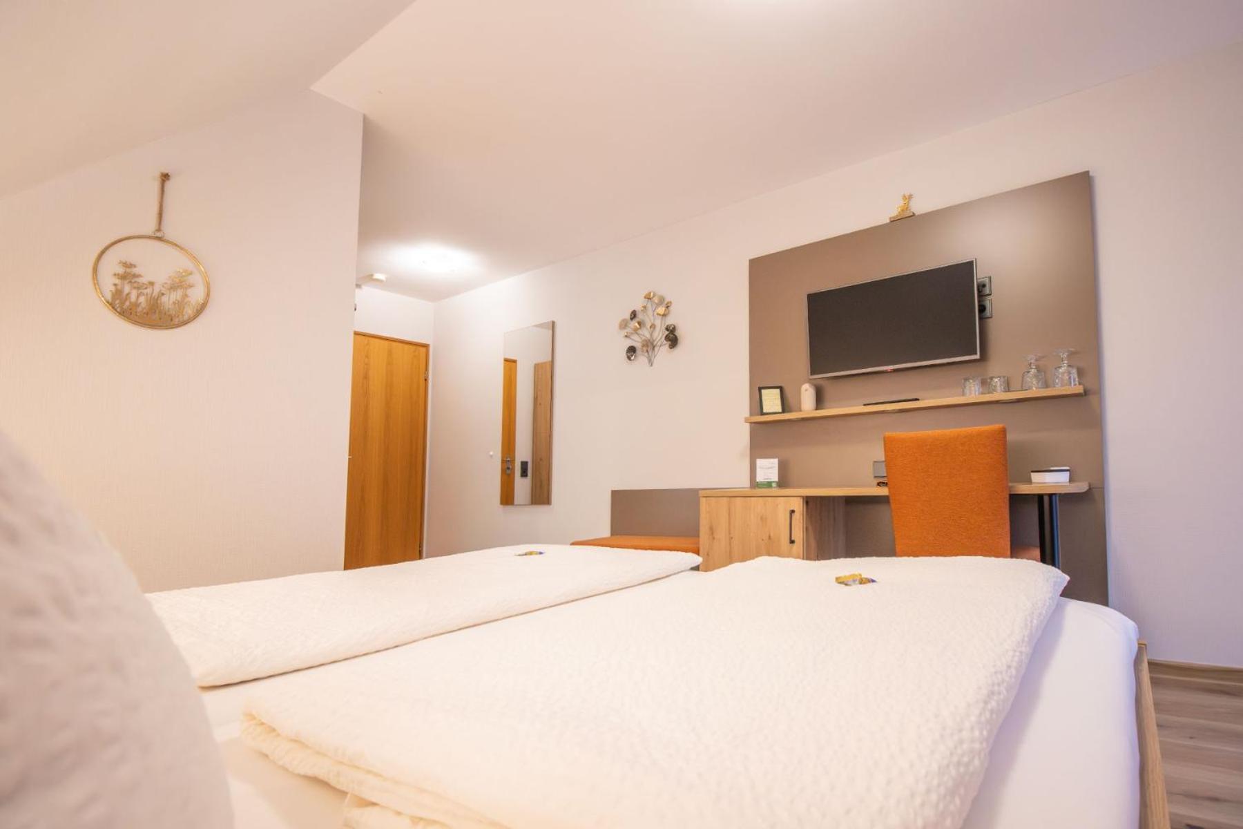 Hotel - Gasthof Blume Oppenau Ngoại thất bức ảnh