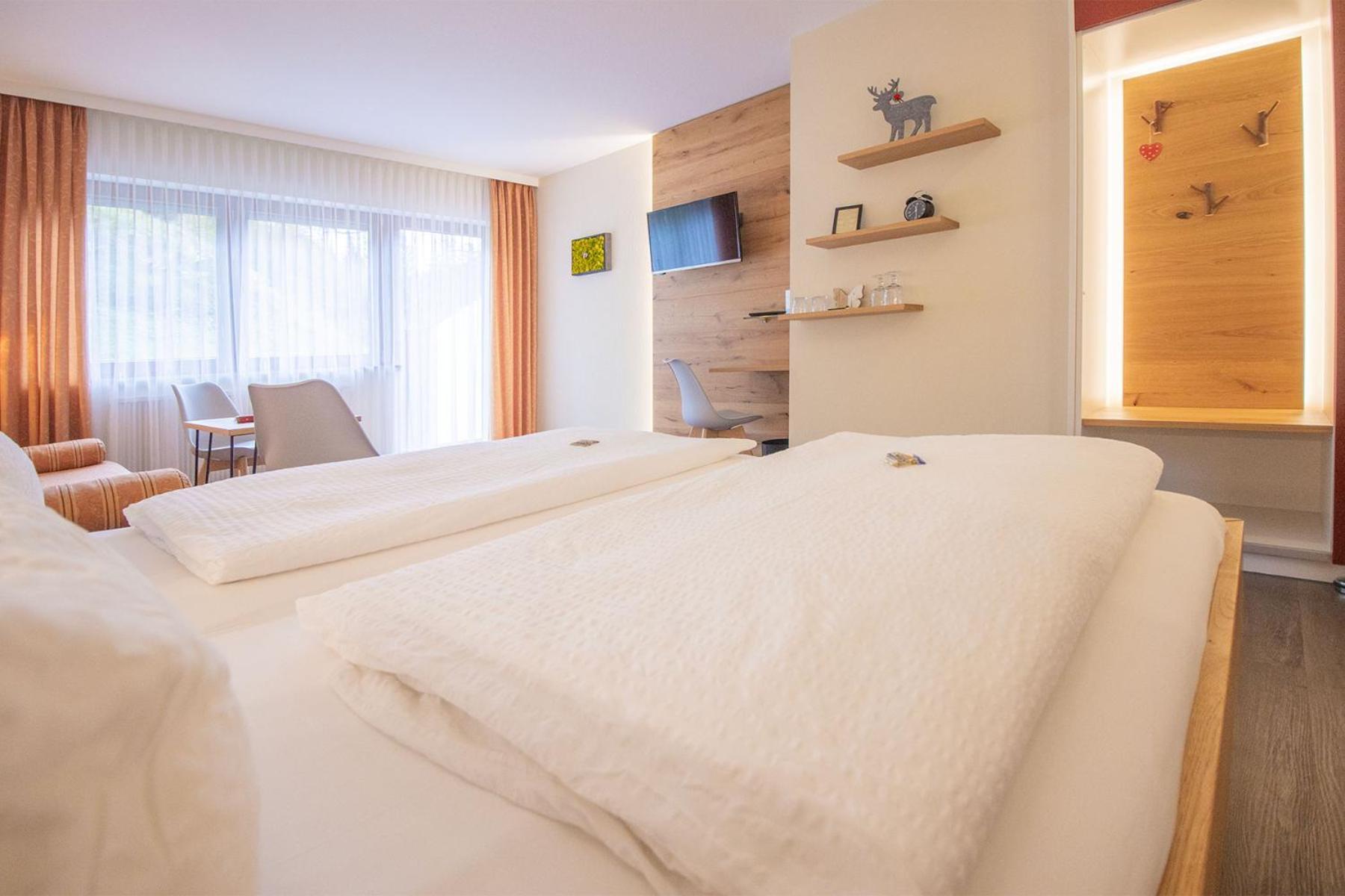 Hotel - Gasthof Blume Oppenau Ngoại thất bức ảnh